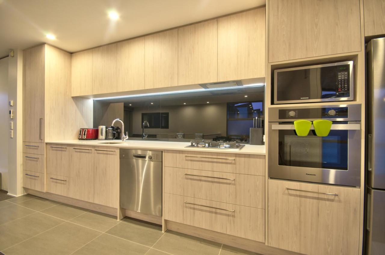 Centrally Superior Apartment Куийнстаун Екстериор снимка